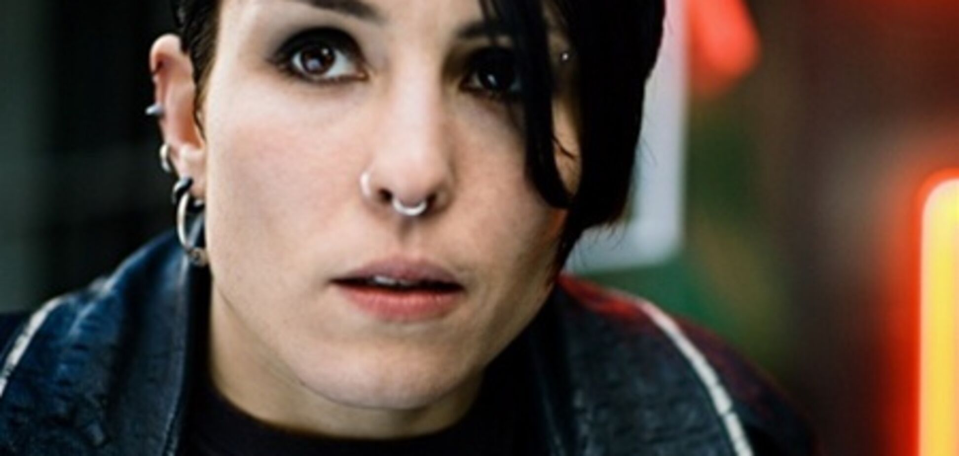 Режиссер «Девушки с татуировкой дракона» снова снимет Нуми Рапас