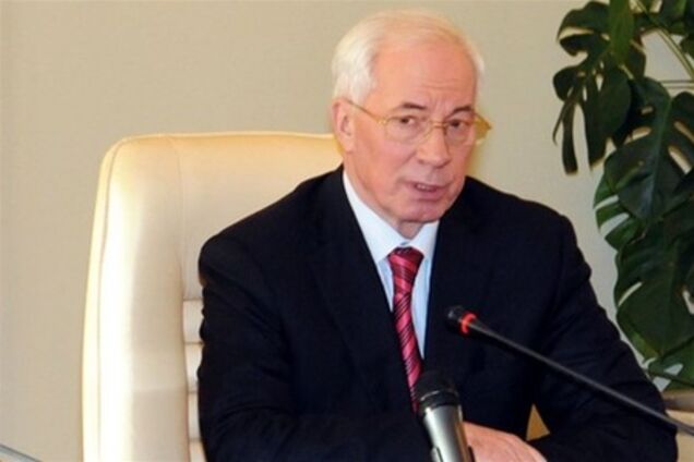 Азаров: зернові запаси - це валютно-грошовий резерв України