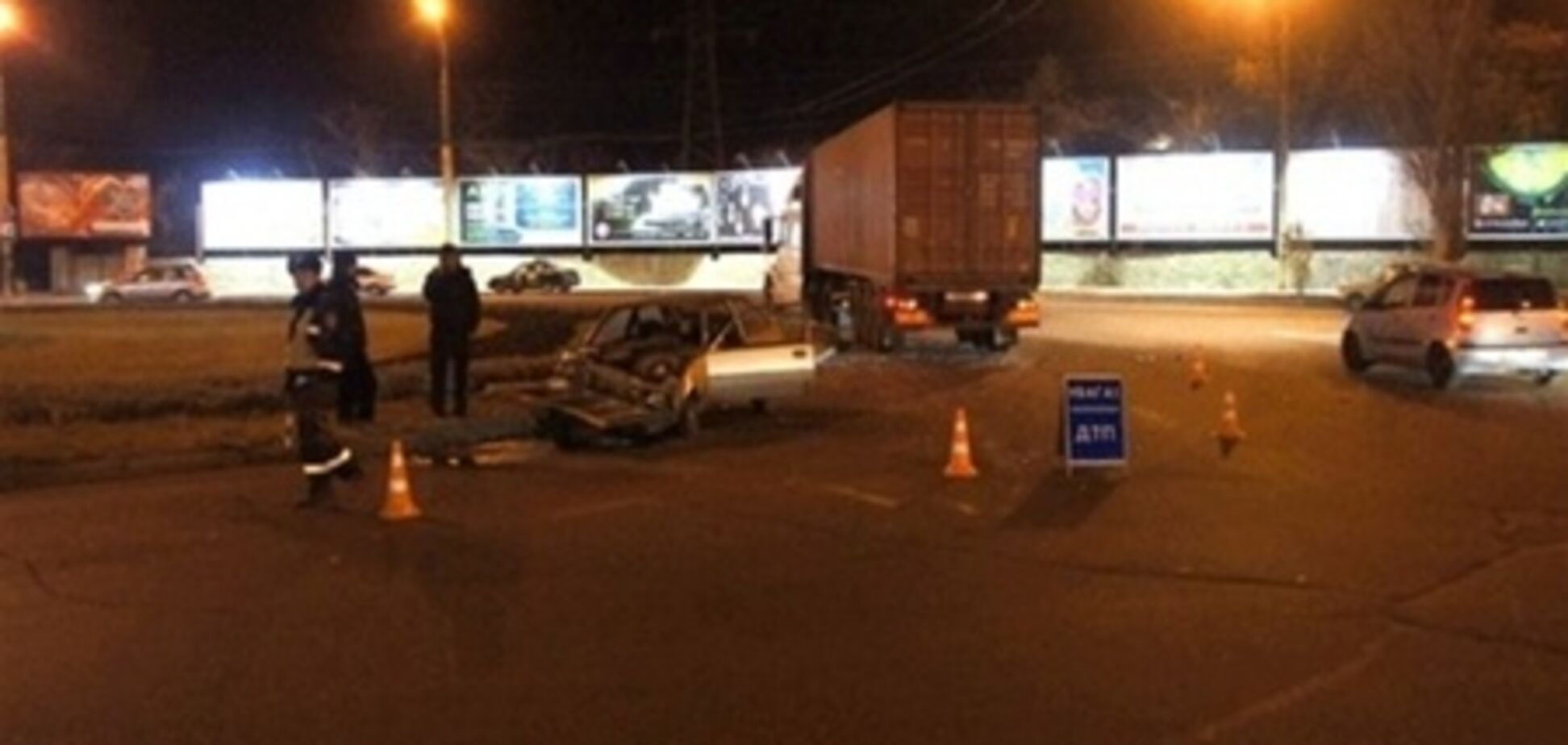 В Николаеве фура раздавила «Таврию»