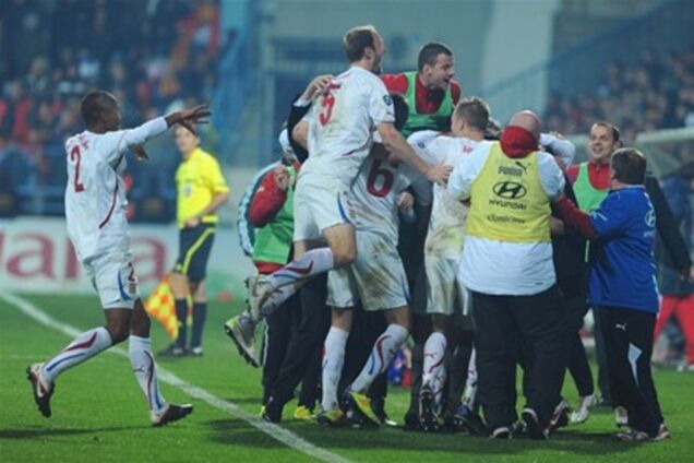 Чехов накажут за празднование выхода на Евро-2012