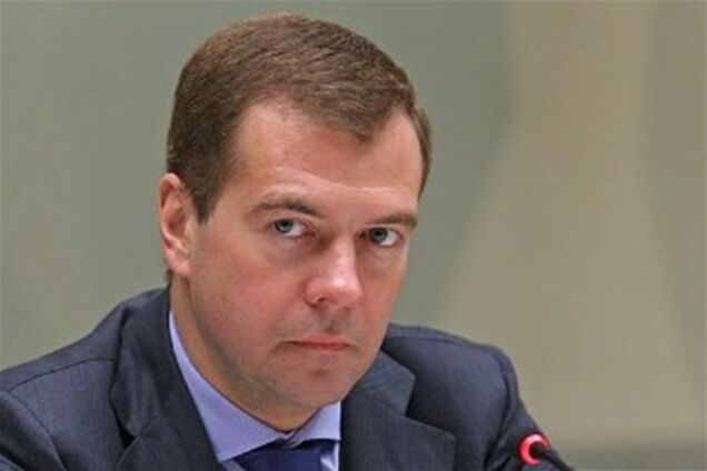 Медведев поручил увековечить память Черномырдина