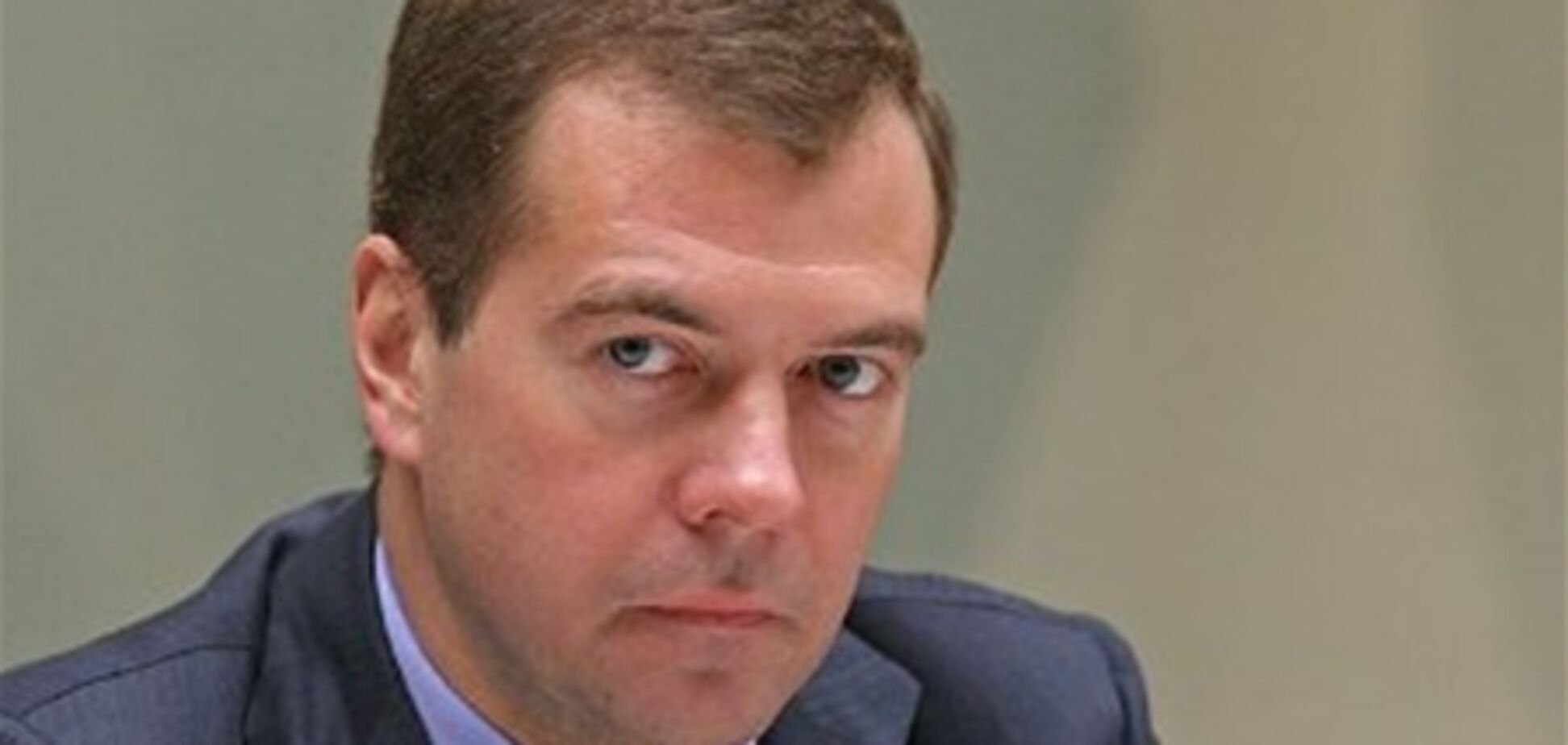 Медведев поручил увековечить память Черномырдина