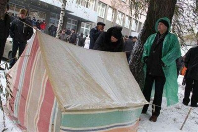 Донецькі чорнобильці погрожують масовим самоспаленням