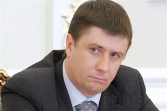 В НУ-НС хотят точно знать, где будет Янукович 19 декабря