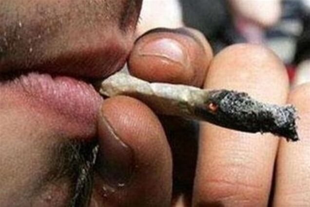 Севастополь. Троє підлітків продавали марихуану