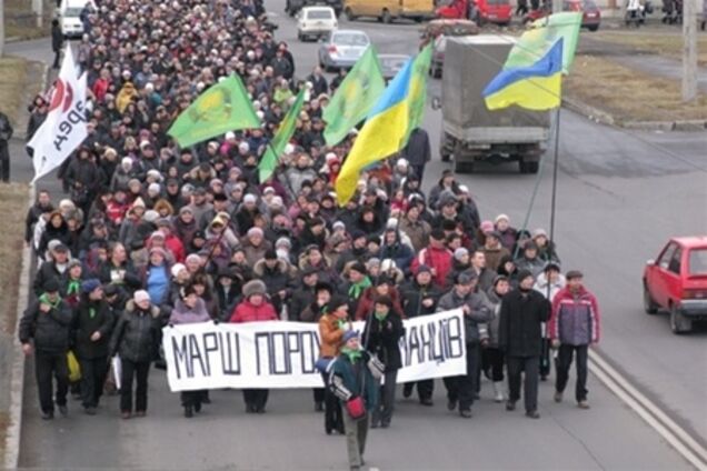Хмельницький губернатор відчув, як воно було Януковичу