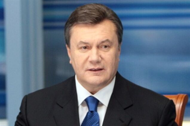 Янукович: на Збройні Сили очікують радикальні зміни