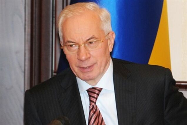 Азаров - активный пользователь социальных сетей