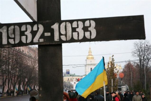 Дві третини українців визнають Голодомор геноцидом українського народу