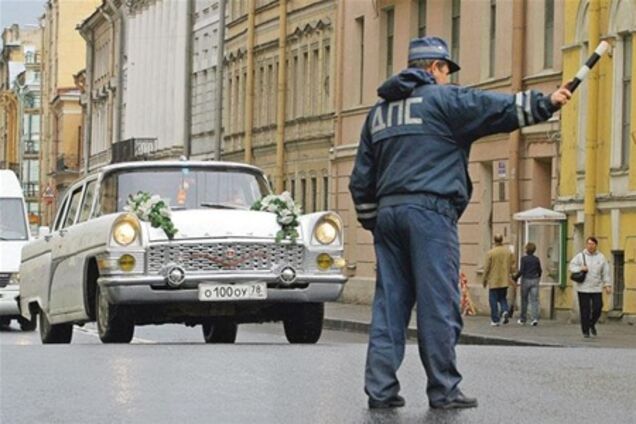 Топ-10 примет и суеверий российских гаишников 