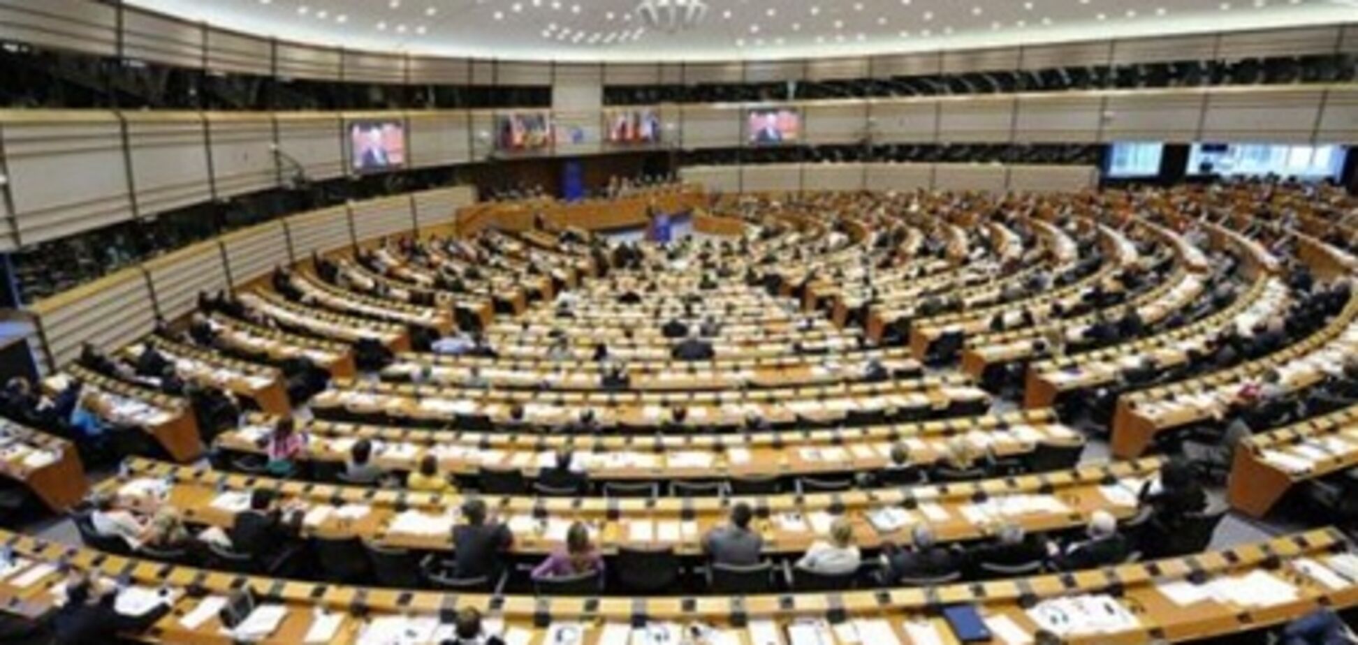 Европарламент рассмотрит беспрецедентную резолюцию по Украине 1 декабря