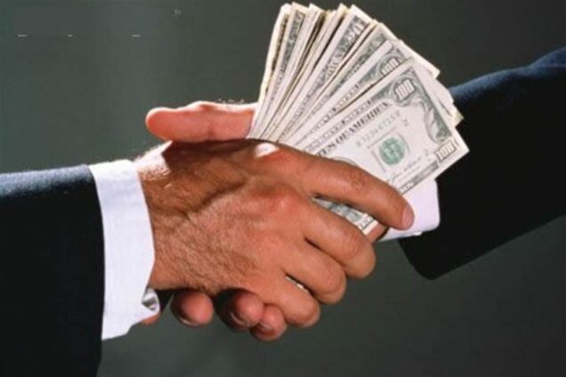 Журналісти дали хабара чиновнику за перемогу у тендері