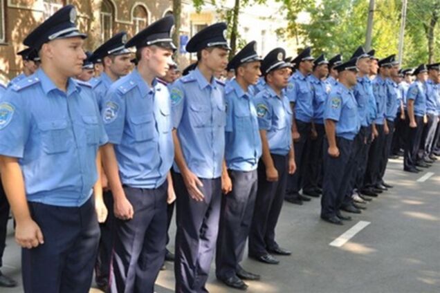 Міліції заборонили приймати на службу осіб з кримінальним минулим