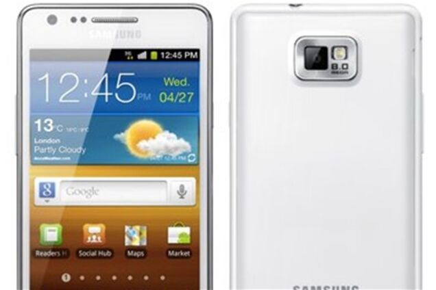 Samsung Galaxy S II в белом корпусе достался россиянам 