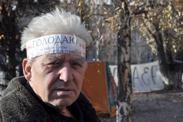 15 чорнобильців оголосили голодування під Верховною Радою