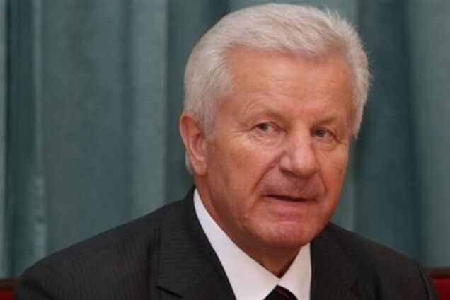 Партия регионов возьмет в список Мороза или Симоненко