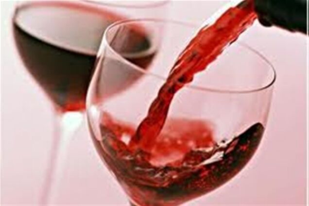 Для повышения IQ полезно пить красное вино