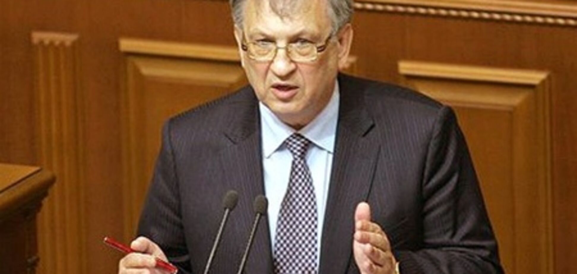 Зарплати українців зросли на 8%