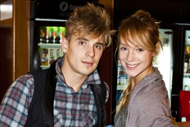 Безглузді і відмінні наряди молоденьких зірок