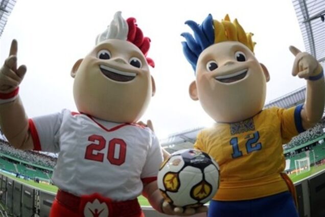 УЕФА хочет видеть Украину и Польшу в плей-офф Евро-2012