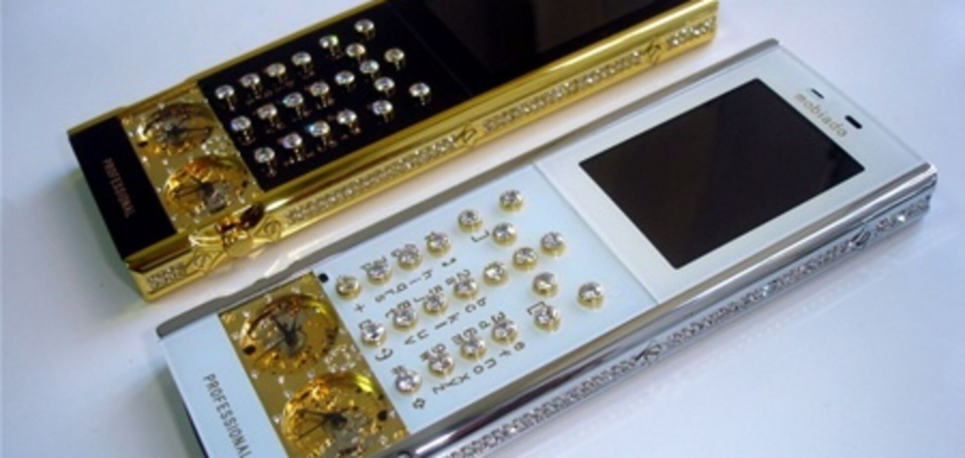 Составлен Топ-5 мобильников по цене квартиры в Киеве. Фото