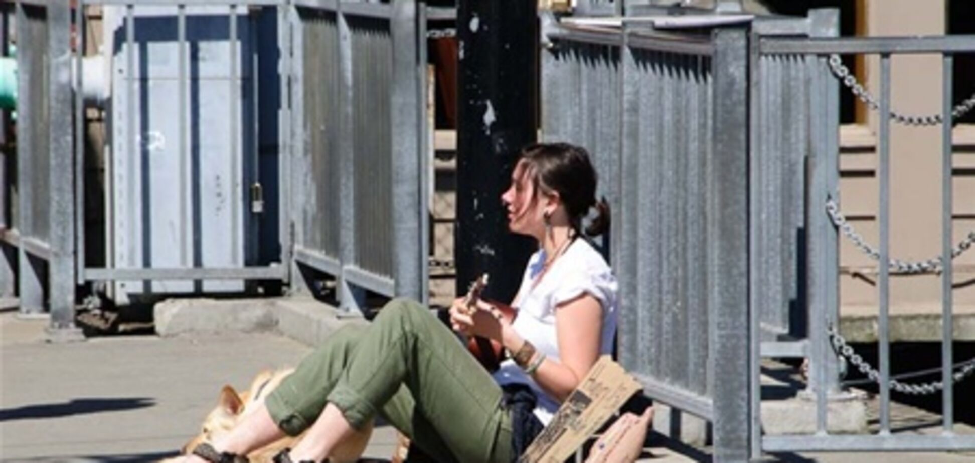 Кожна третя безпритульна дівчинка платить сексом за їжу та одяг