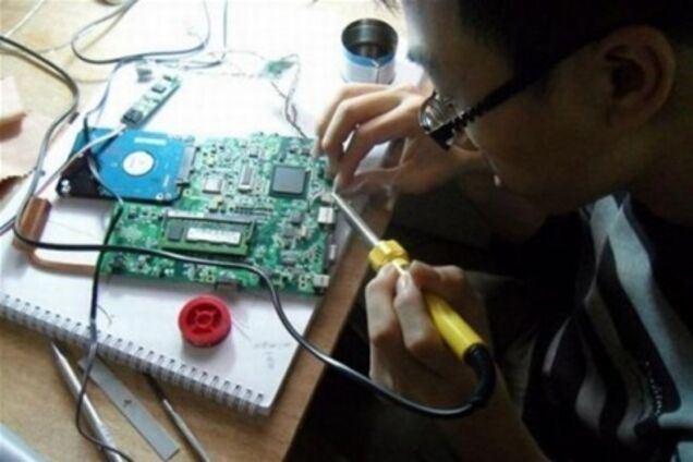 Как изготавливался самодельный китайский iPad. Фото