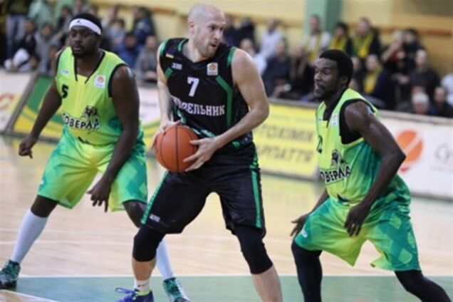 Суперлига. 'Говерла' обыграла 'Будивельник'