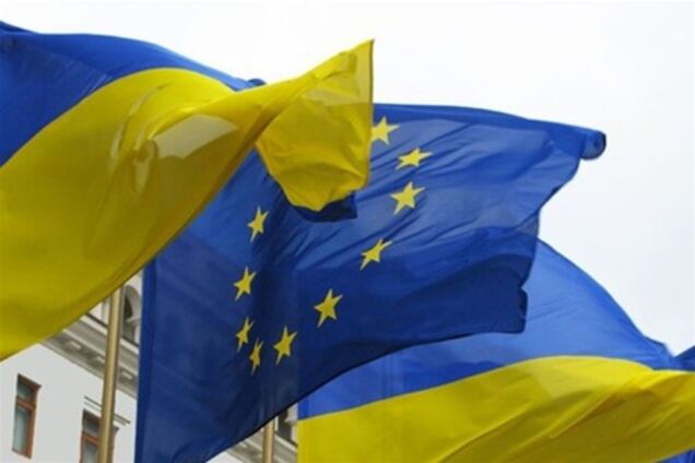Украину позовут в ЕС не скоро - российский дипломат
