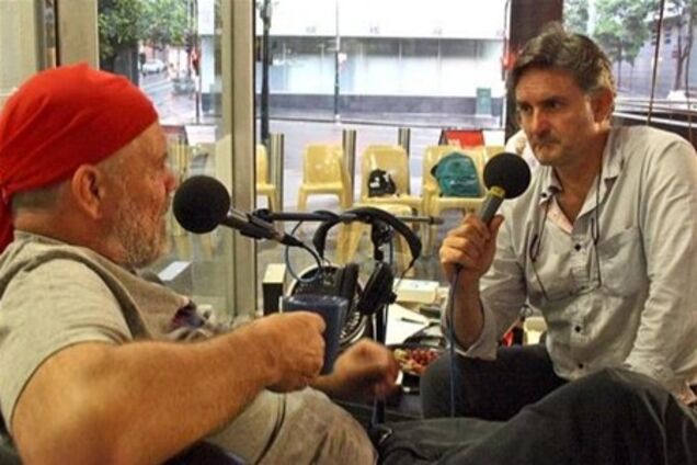 Австралийский радиоведущий взял 24-часовое интервью