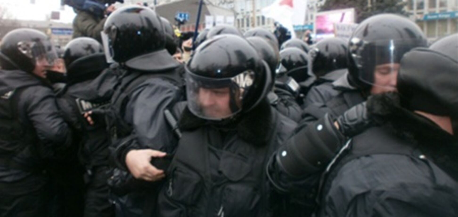 Апеляція Тимошенко: під судом пролилася перша кров. Фоторепортаж