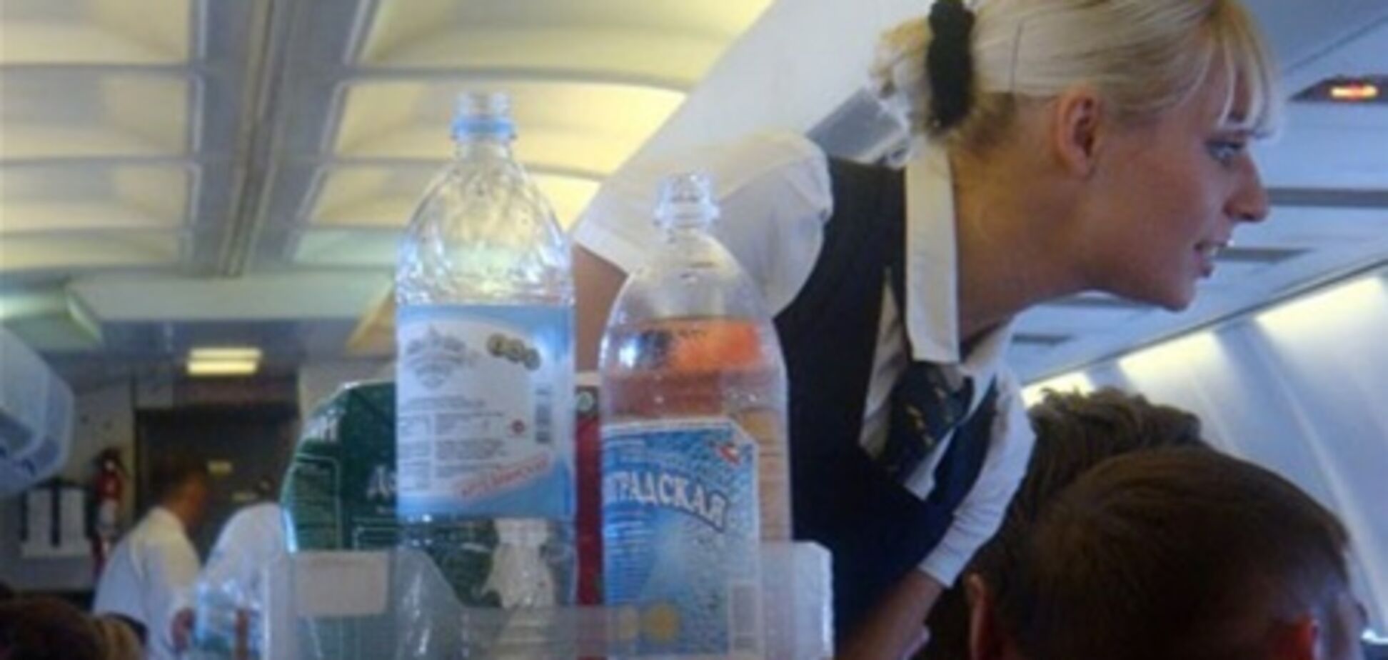 Пасажири українських авіакомпаній будуть літати голодні