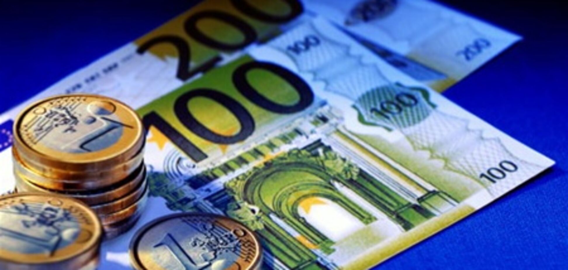 Эксперты: поведение евро может быть непредсказуемым