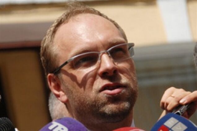 Рішення суду стосовно Тимошенко залежить від Президента - Власенко