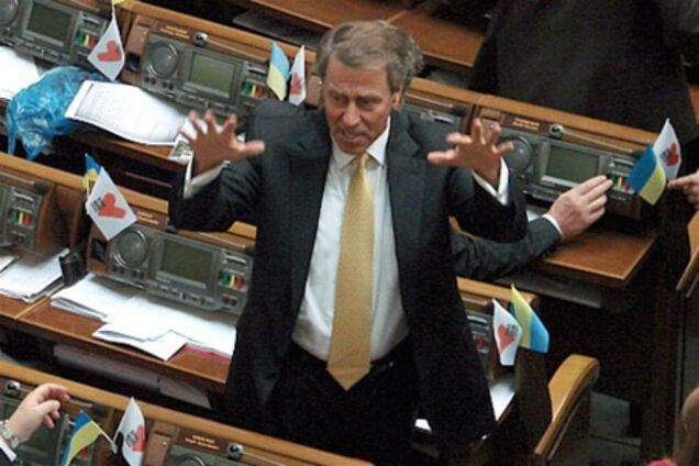 Кириленко продолжает утверждать: БЮТ готов заплатить любую цену за свободу Тимошенко