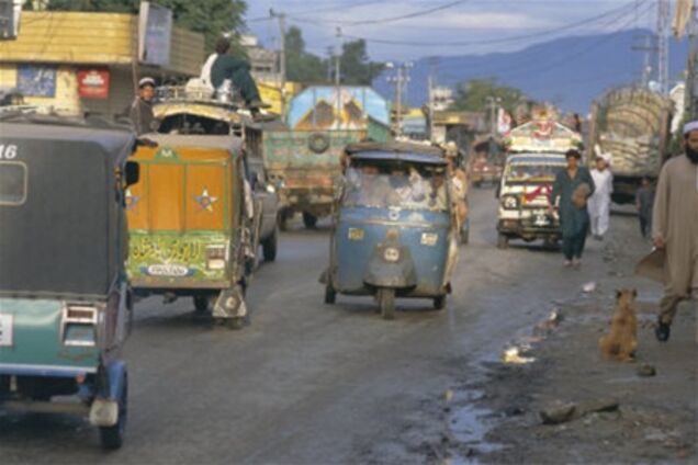 В Пакистане обнаружили платную школу-тюрму
