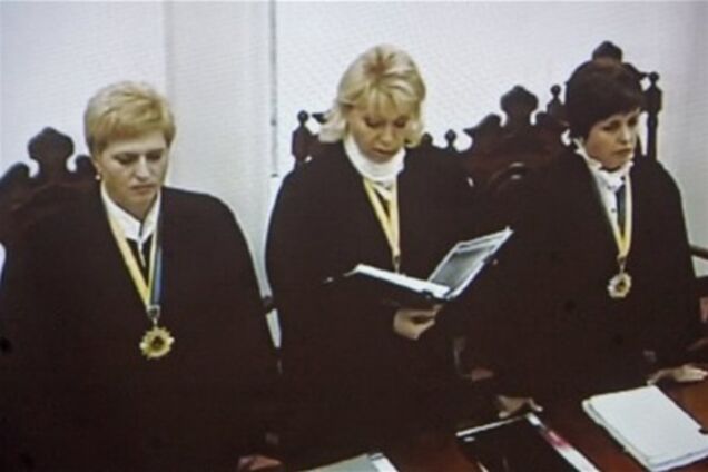 Прокуроры  предлагают заседать без Тимошенко