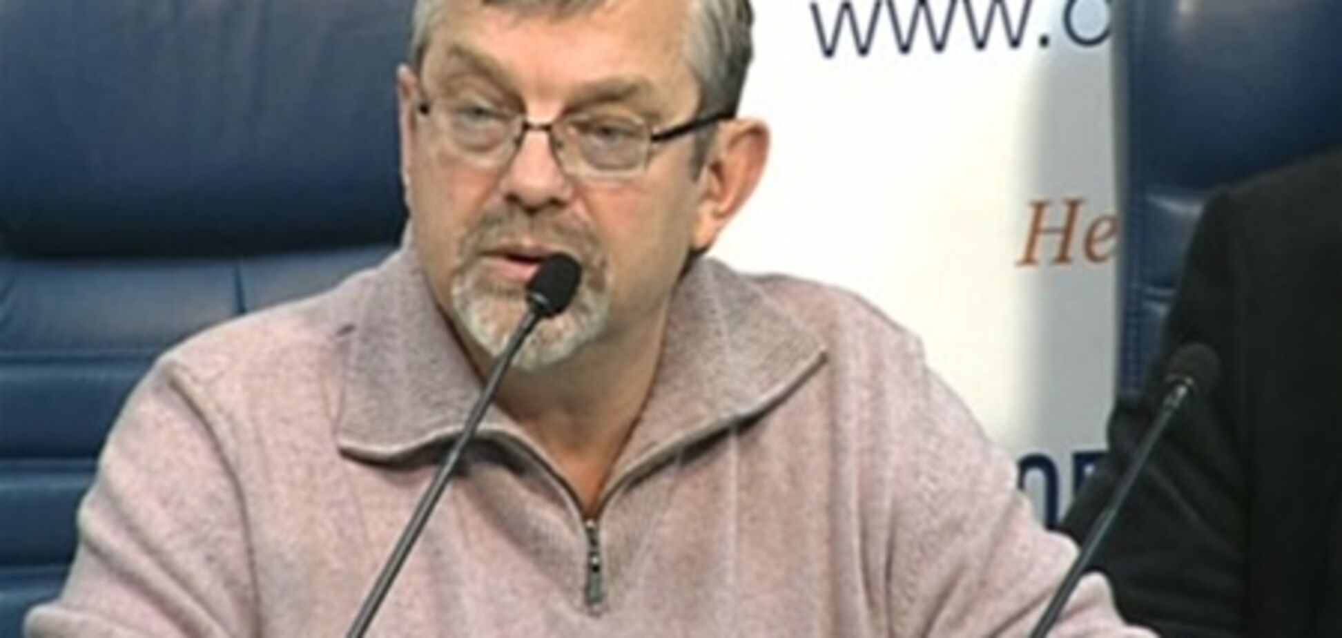 Оточення Тимошенко не хоче її звільнення - політолог