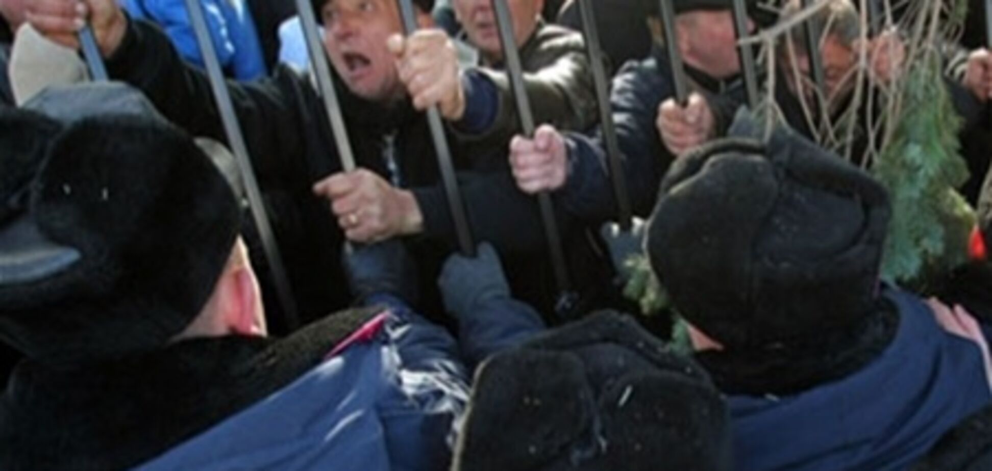 Про владу і демократію