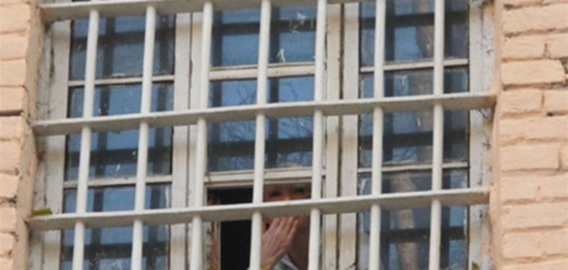 Суд відмовився випустити Тимошенко з СІЗО