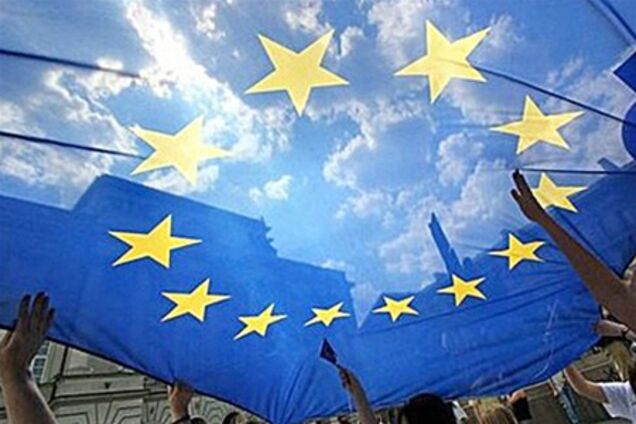 Більше половини українців підтримують вступ у ЄС – опитування