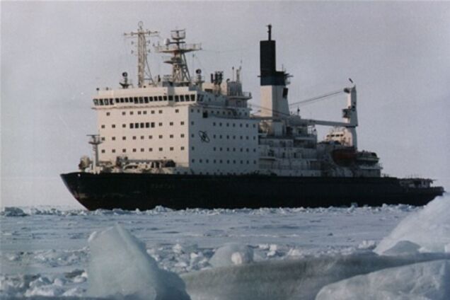 У Росії сталася пожежа на атомному криголамі: є загиблі