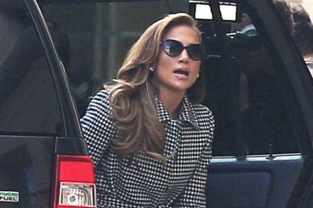 Лопес приехала на съемочную площадку