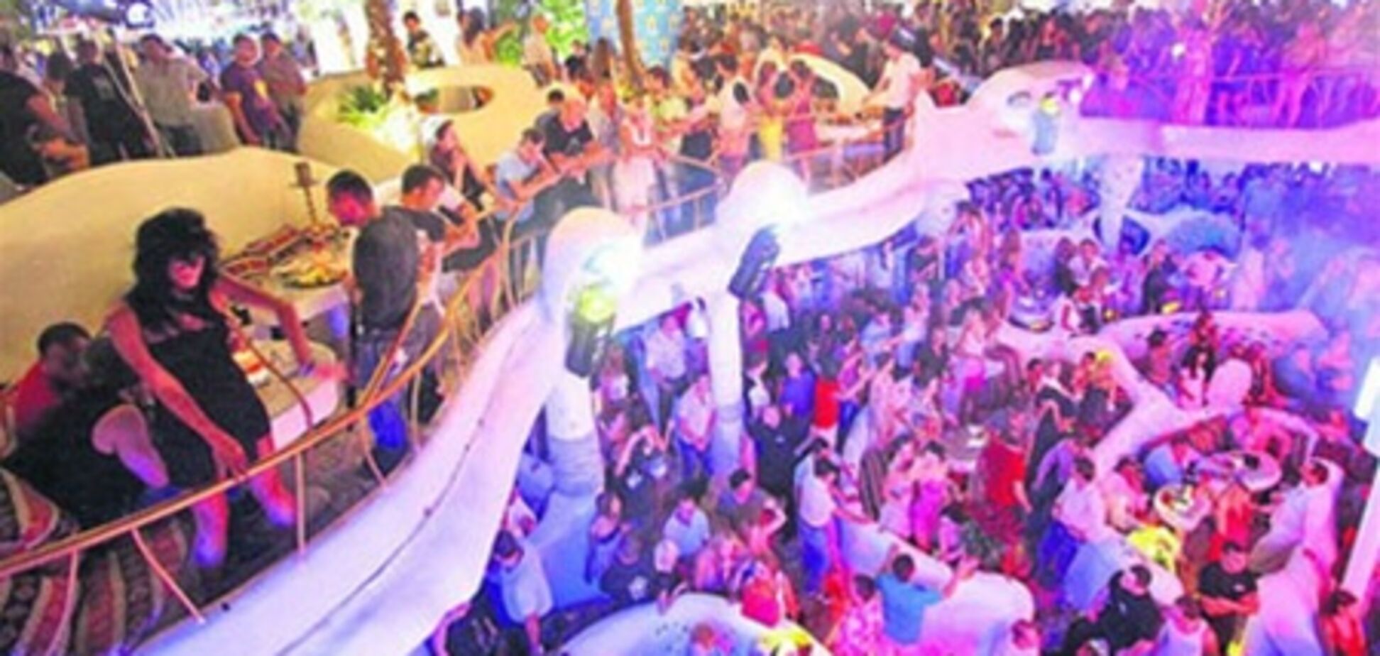 Слава Ландика и сына Ющенко. Самые скандальные кафе и клубы Украины