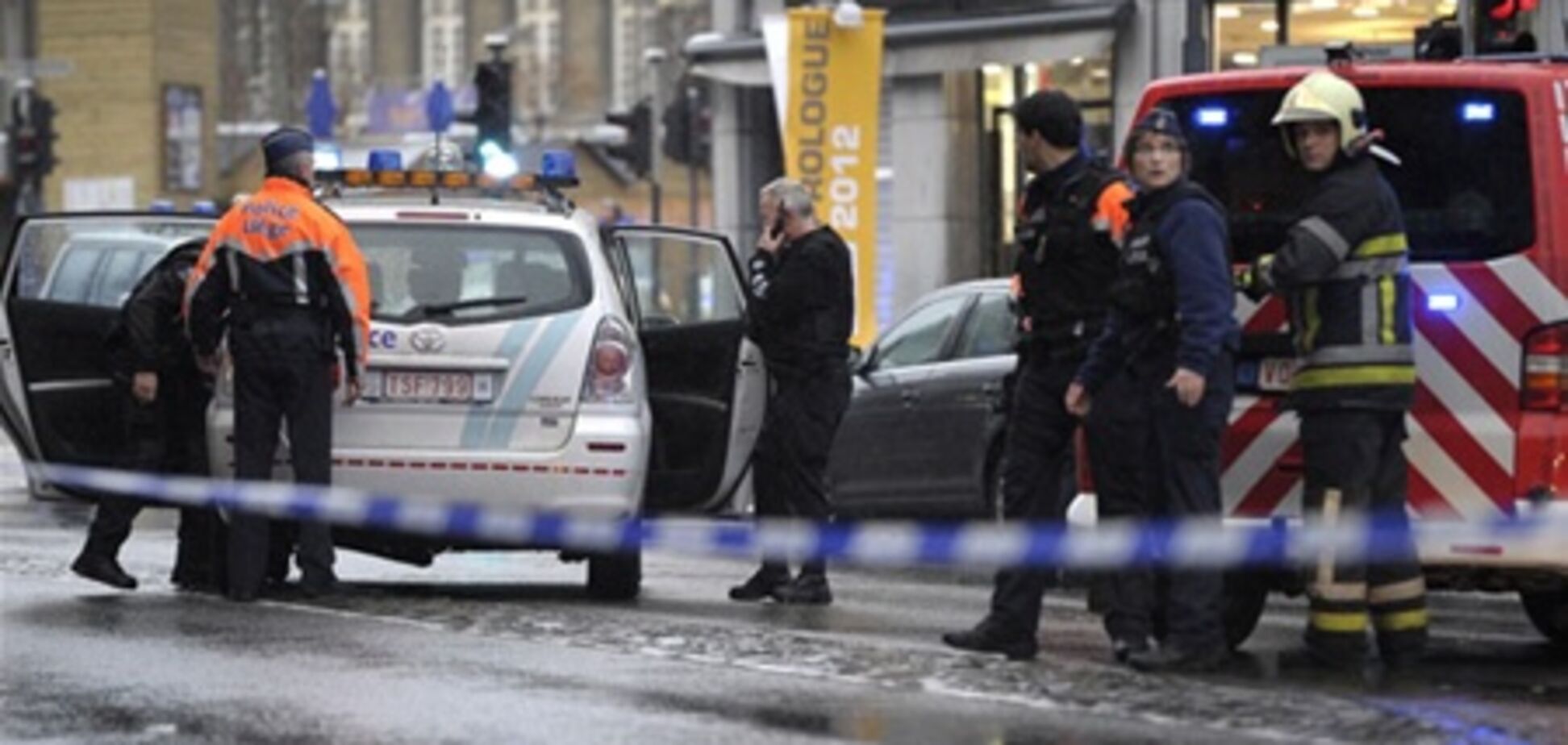 У Брюсселі озброєна банда відкрила безладну стрілянину по людях
