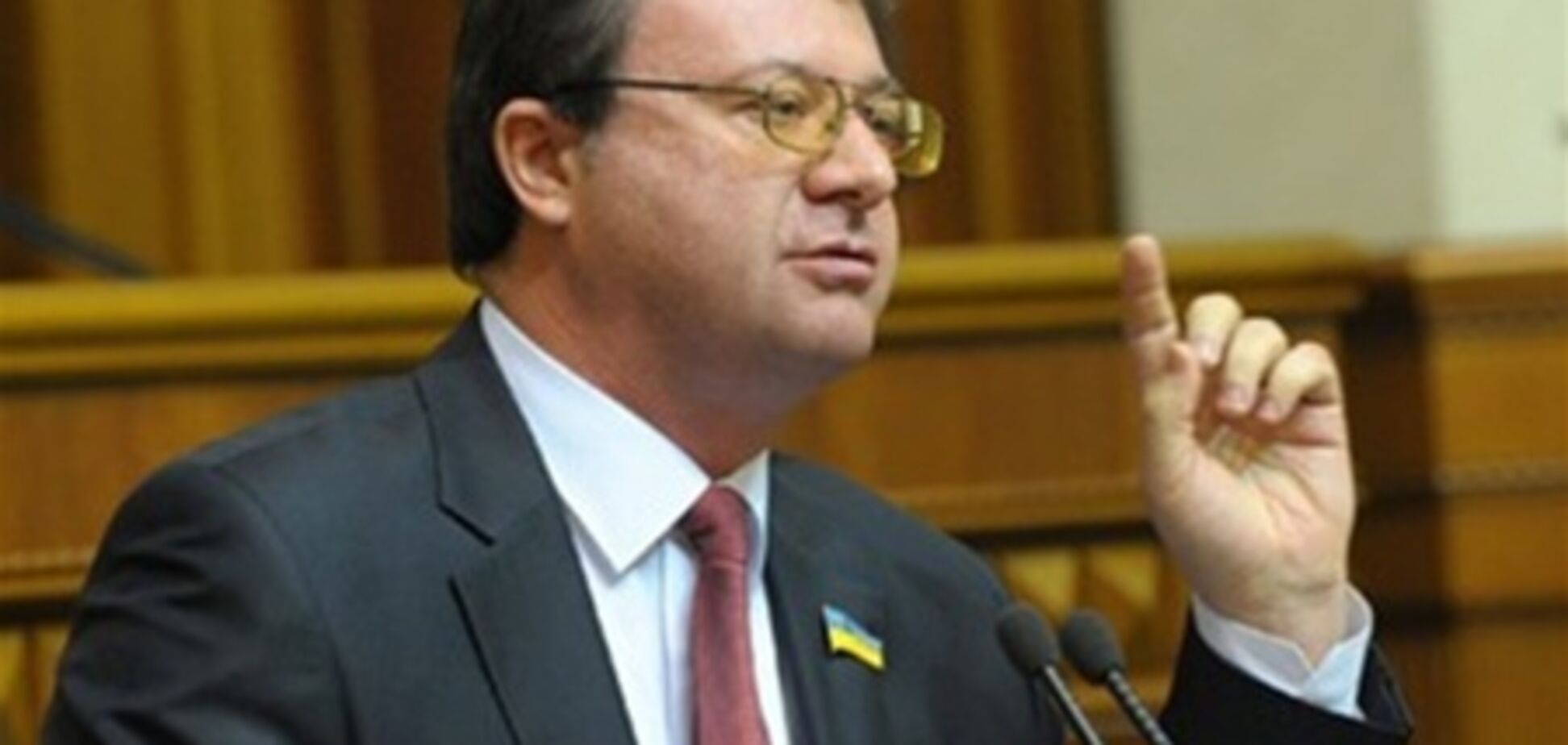 БЮТ: Тимошенко скорее умрет в тюрьме, чем попросит об амнистии