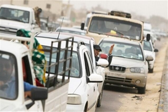Туніс відкриває кордон з Лівією