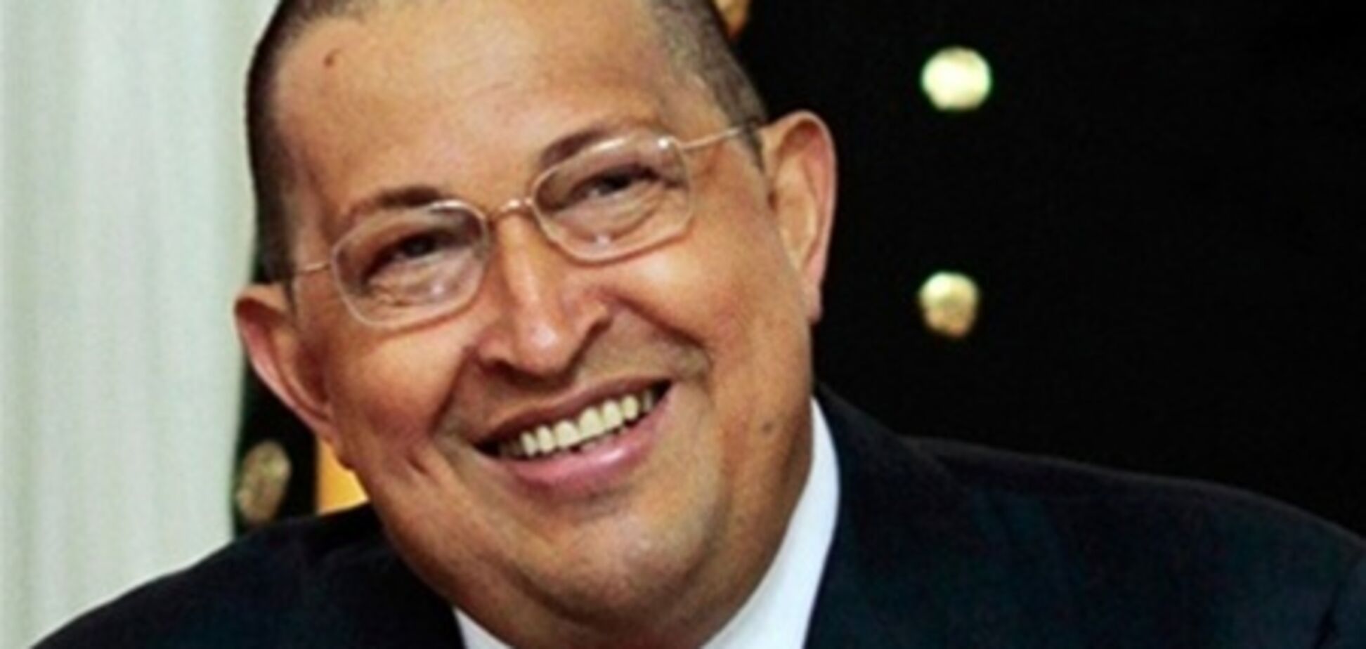 Чавес подарував 'батькові Болівару' дорогоцінний труну