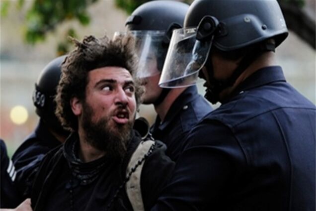 В Нью-Йорке полиция разогнала митинг 