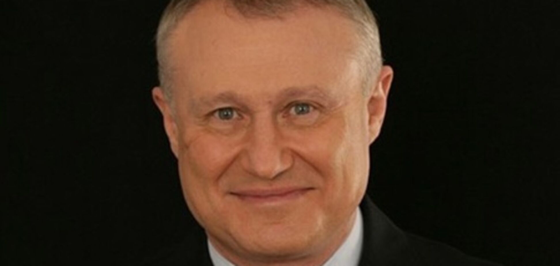 Суркис надел самый консервативный галстук